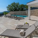 Vinodol Hilltop 21
