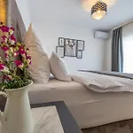 Vinodol Hilltop 21