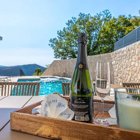 Vinodol Hilltop 21