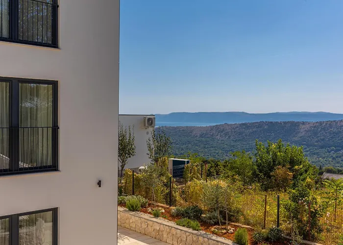 Villa Vinodol Hilltop 21 *