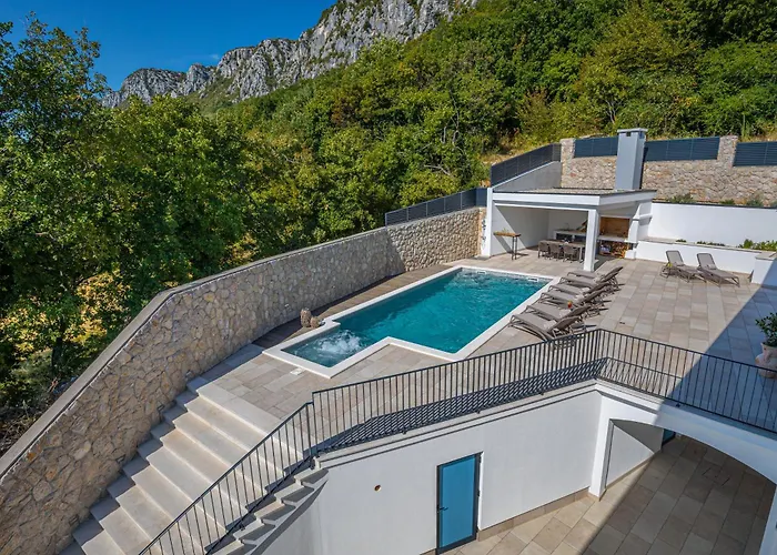 Vinodol Hilltop 21