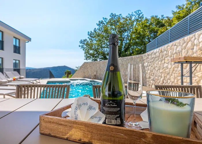 Vinodol Hilltop 21