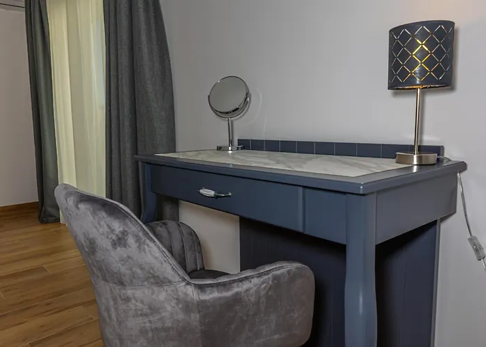 Vinodol Hilltop 21 布里比尔